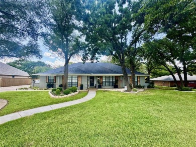 Lake Home For Sale in Granbury, Texas