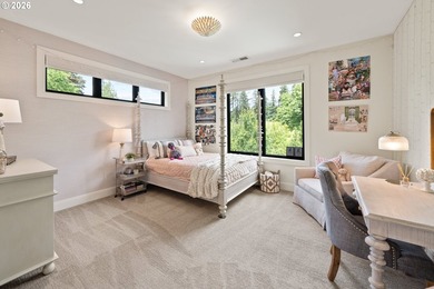 Set in Lake Oswego's coveted Country Club District, this - photo 28