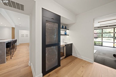 Set in Lake Oswego's coveted Country Club District, this - photo 38