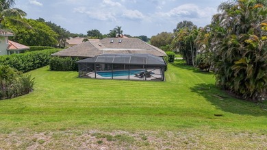 Nestled on the preserve in Marlwood Estates, this rarely - photo 41