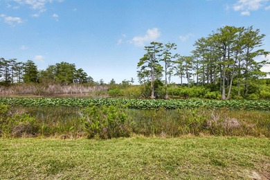 Nestled on the preserve in Marlwood Estates, this rarely - photo 46