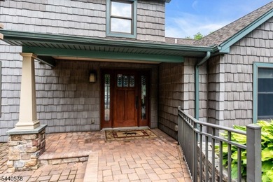 Custom lakefront chalet offering deep-water frontage, an - photo 5