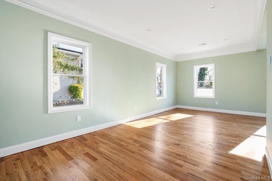 This completely remodeled home comes complete with modern - photo 6