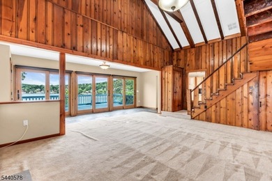 Custom lakefront chalet offering deep-water frontage, an - photo 8