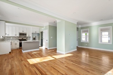 This completely remodeled home comes complete with modern - photo 8