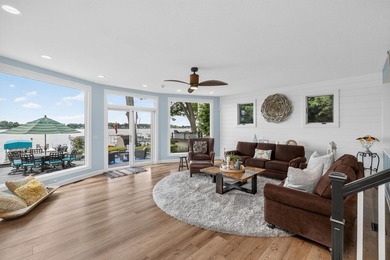 This 3-BD, 3.5-BA, 2,978-sq-ft 2-story fully renovated home - photo 10