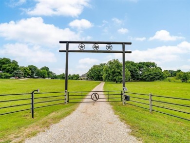 Lake Home For Sale in Waxahachie, Texas