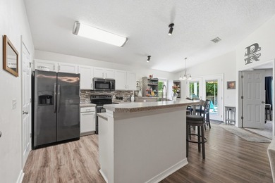 Welcome to this beautifully maintained 3BR/2BA home offering - photo 11
