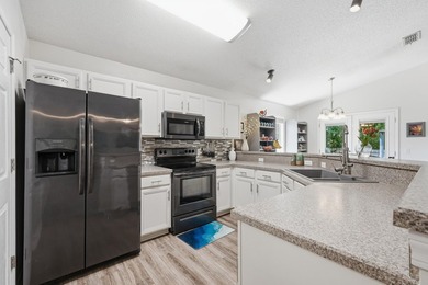 Welcome to this beautifully maintained 3BR/2BA home offering - photo 12