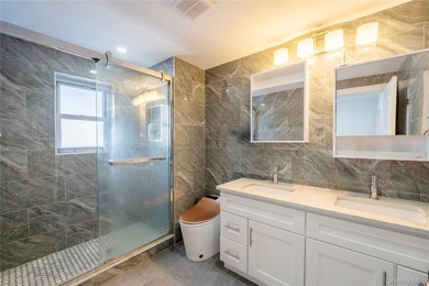 50*95 Large Lot | Fully Gut-Renovated Brick Home in Prime North - photo 12