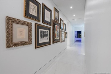 Tee Off in Paradise. New oceanfront & golf dream home in - photo 13
