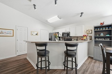 Welcome to this beautifully maintained 3BR/2BA home offering - photo 18
