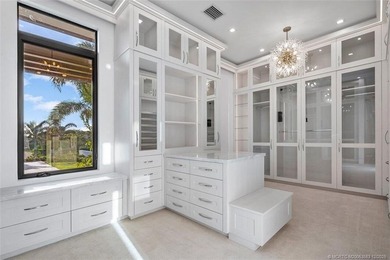 Tee Off in Paradise. New oceanfront & golf dream home in - photo 27