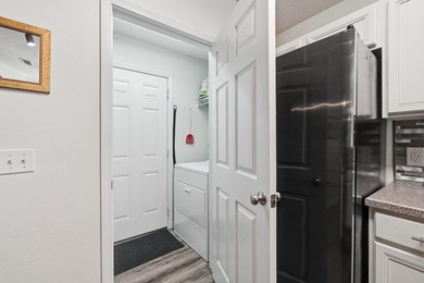 Welcome to this beautifully maintained 3BR/2BA home offering - photo 35