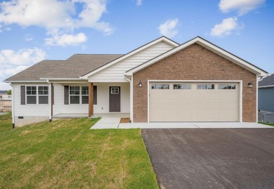 Lake Home For Sale in Crossville, Tennessee