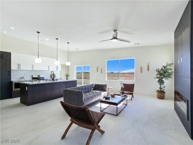 Brand New 2025 Custom Home! Beautiful 3 bed, 2.5 bath home on