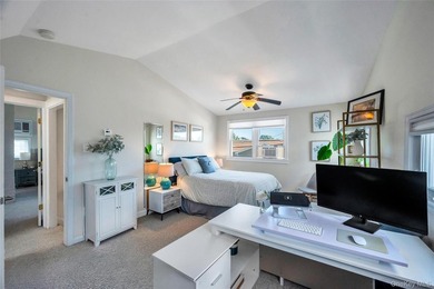 Welcome to this charming and spacious 4-bedroom, 2-bathroom - photo 22
