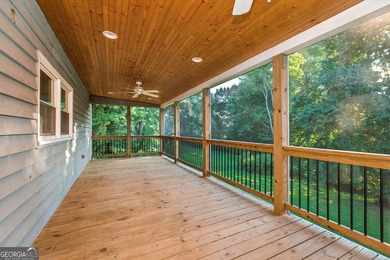 Fully remodeled and move-in ready, this impressive 5-bedroom, 3 - photo 28