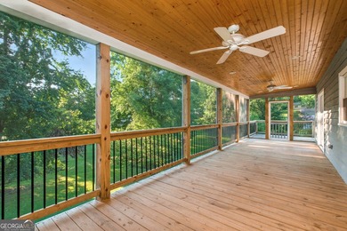 Fully remodeled and move-in ready, this impressive 5-bedroom, 3 - photo 29