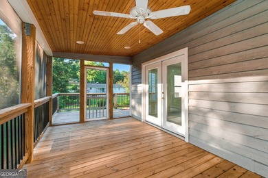 Fully remodeled and move-in ready, this impressive 5-bedroom, 3 - photo 30