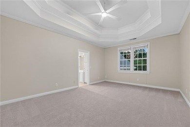 A private cul-de-sac setting on a spring-fed, seven-acre pond - photo 36