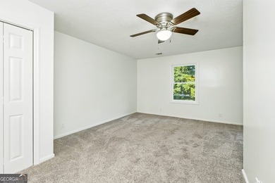 Fully remodeled and move-in ready, this impressive 5-bedroom, 3 - photo 36