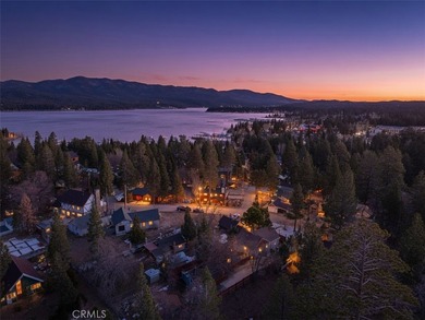 Charming Mountain Retreat with Rustic Character! This inviting - photo 36