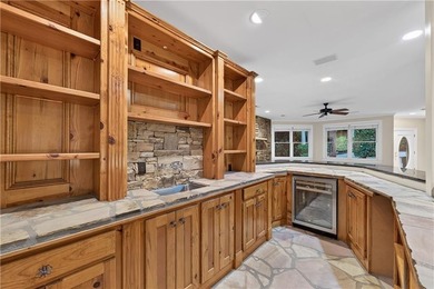 A private cul-de-sac setting on a spring-fed, seven-acre pond - photo 39