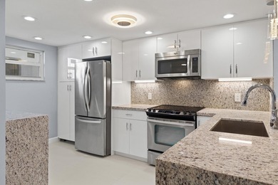 Every inch of this residence gleams from its meticulous top to - photo 4