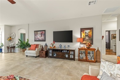 Welcome to this charming single-family home, thoughtfully - photo 9