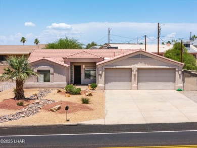 Lake Home Sale Pending in Lake Havasu City, Arizona