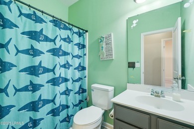 Get ready to fall in love with this cheerful and totally move-in - photo 14