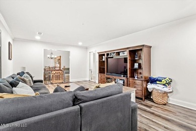Welcome to this spacious and beautifully appointed 4-bedroom - photo 15