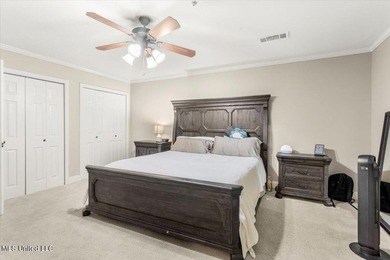 Welcome to this spacious and beautifully appointed 4-bedroom - photo 17