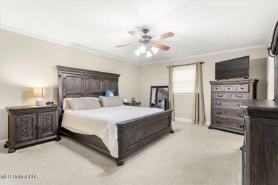 Welcome to this spacious and beautifully appointed 4-bedroom - photo 19