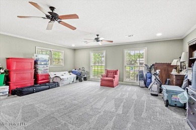 Welcome to this spacious and beautifully appointed 4-bedroom - photo 34
