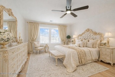 435 Brighton St. is the serene setting for this absolutely - photo 35