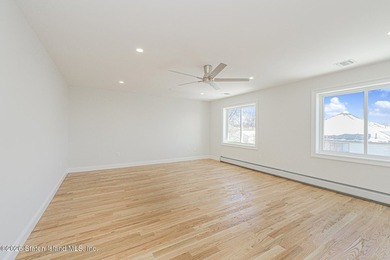435 Brighton St. is the serene setting for this absolutely - photo 43