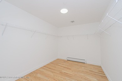 435 Brighton St. is the serene setting for this absolutely - photo 45