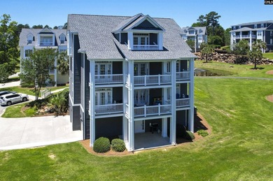 Amazing luxury condo perfectly located in the highly desirable - photo 2