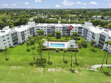 Welcome to this charming 2-bedroom, 2-bathroom condominium - photo 20