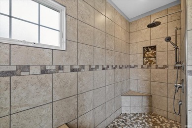 Custom-built by the renowned Amish craftsman Joe Graber Jr - photo 22
