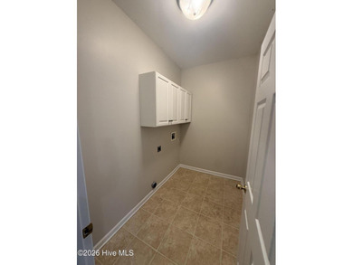 NEW PRICE ALERT! Reduced to $ 354,500 all while seller is still - photo 22