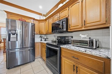 Beautiful Waterview Home in Gated Community Avalon Bay with Boat - photo 24