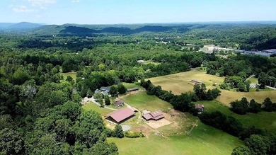 Established 27.38-acre equestrian ranch with boarding income - photo 3