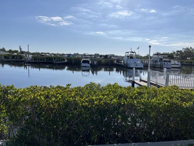 Welcome to Colony Cove, a 55+ age-qualified, active and vibrant - photo 3