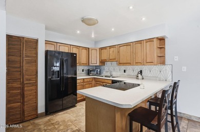 Seller willing to pay closing cost and 1year of HOA #2.Move-in - photo 11
