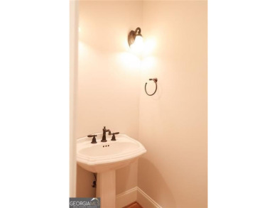 Premier Location in The Fairways! Welcome to a one-of-a-kind - photo 22