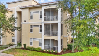 Lake Condo For Sale in Maitland, Florida