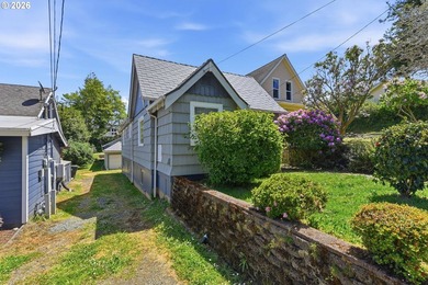 Marshfield Multi-Unit property for sale! Main home and duplex - photo 5